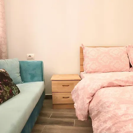 Flower Apartman *